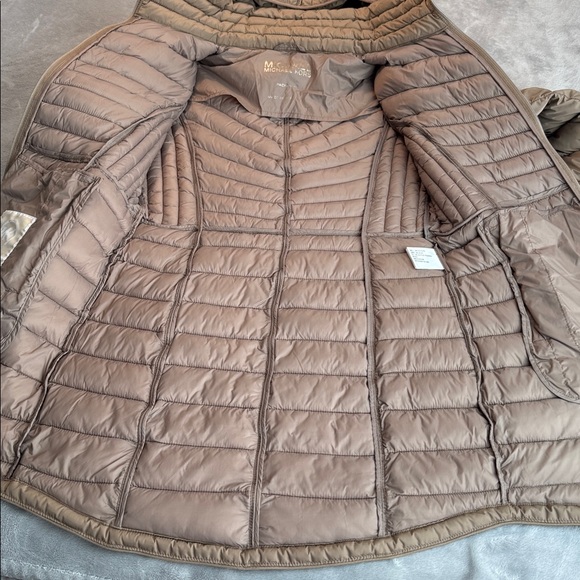 NWOT Michael Michael Kors Packable Coat Taupe Size Small - Picture 6 of 14